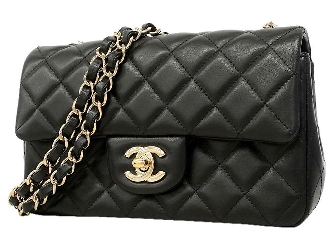 Bolsa de Ombro Mini Matelassé com Corrente Chanel Preto