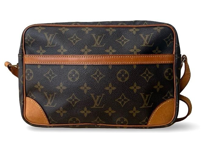 Louis Vuitton Trocadero 27