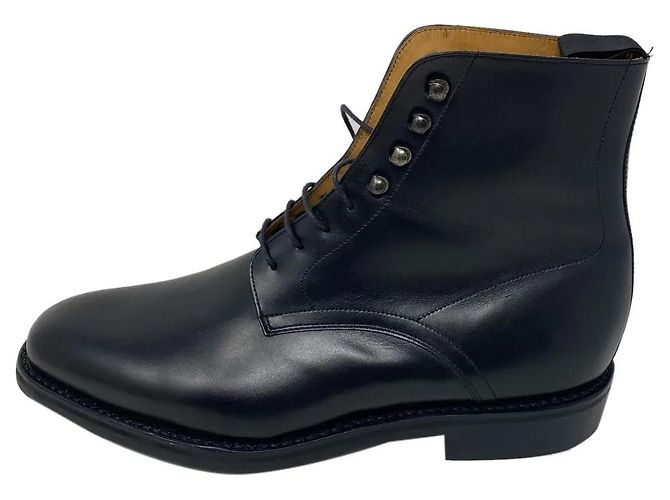 Autre Marque Gibson Black Leather Boots