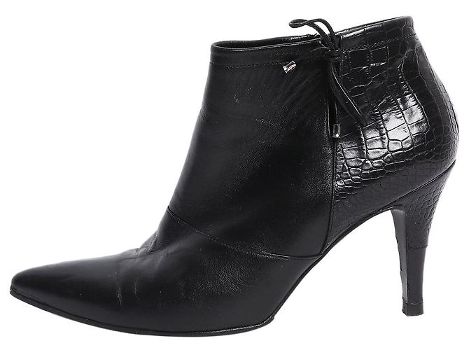 Chanel Black leather ankle boots - size EU 41
