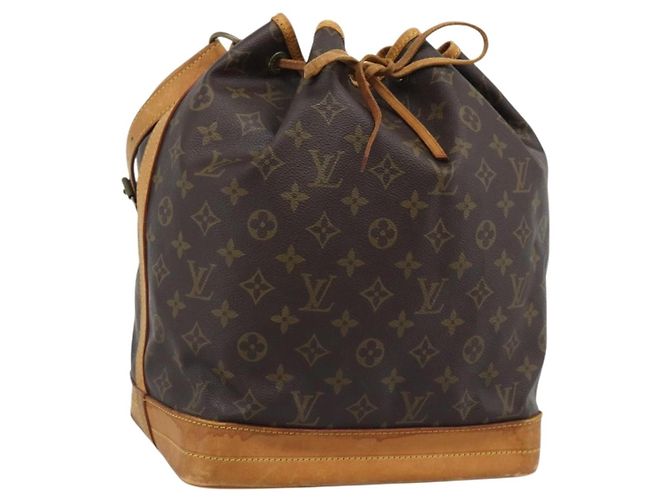 LOUIS VUITTON Monogram Petit Noe Shoulder Bag M42226 LV
