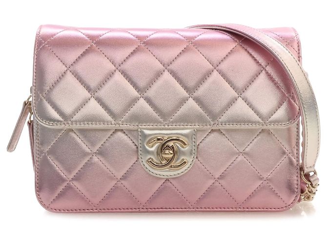 Chanel Rosa Large Quilted Gradient Metallic Lambskin Like A Wallet Flap
