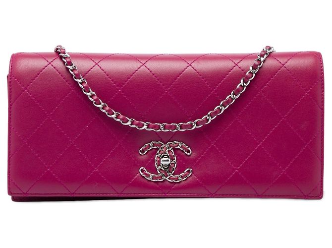 Chanel 19 Clutch on Chain em pele de cordeiro acolchoada rosa