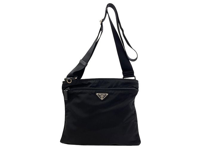 Borsa a tracolla lunga Prada in nylon nero