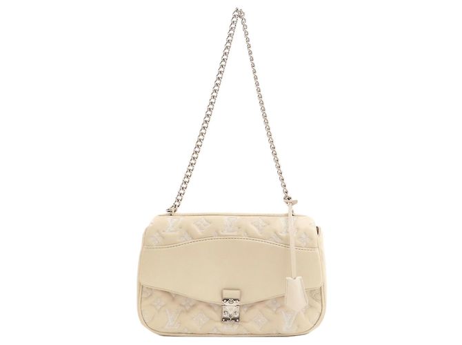 Bolsa de Ombro Louis Vuitton Monogram Chain Fora de branco