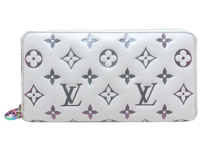 Louis Vuitton M82792 Zippy Wallet Grigio