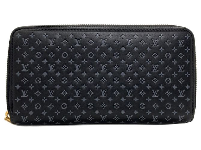 Louis Vuitton Zippy Wallet Black