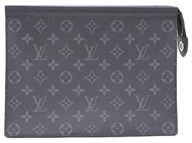 Louis Vuitton Pochette Voyage MM Monogram Eclipse Multicolore