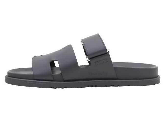 Hermès Pantofole e sandali da uomo Nero