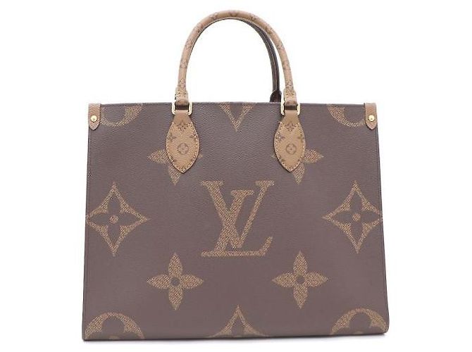 Louis Vuitton Saco Tote e de Ombro OnTheGo MM em Monogram Canvas Multicor