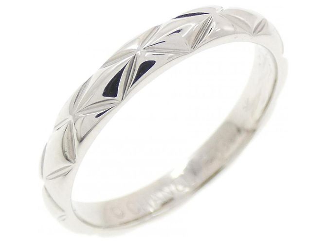 Chanel Matelassé Platinum Band Ring