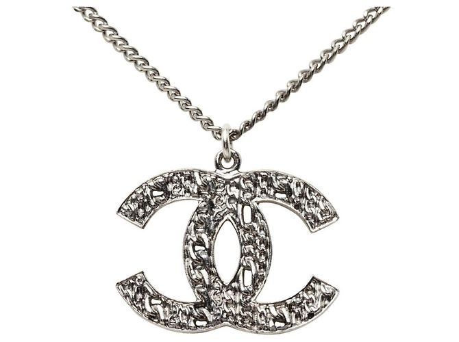 Colar com pingente Chanel Coco Mark 100th Anniversary Prata