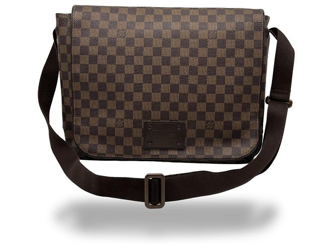 Louis Vuitton Brooklyn Damier MM Marrom