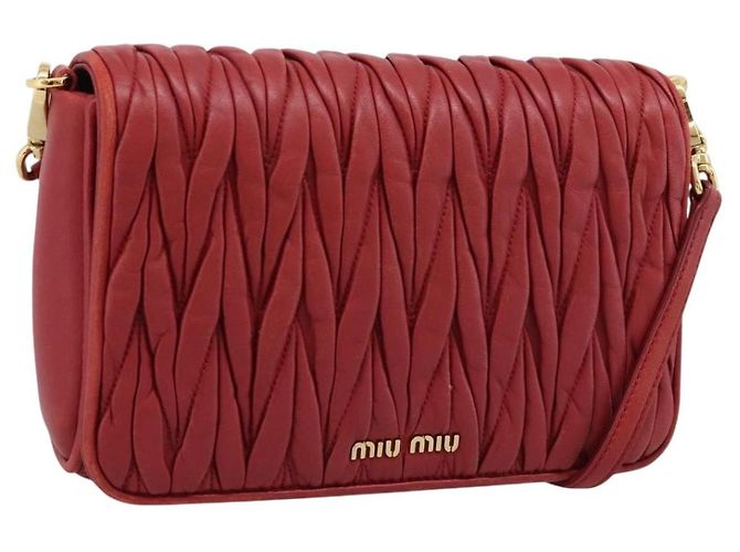 Borsa a tracolla Miu Miu Matelassé in pelle rossa e oro Auth 201956 Rosso D'oro