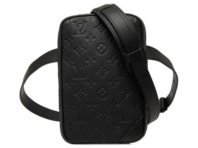 Borsa Utility Side Bag Monogram Taurillon Louis Vuitton Nero