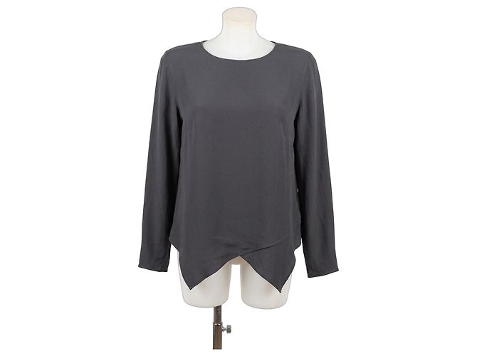 Top Emporio Armani de seda gris