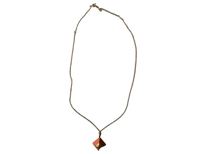 Collana Hermès con Pendente in Oro Giallo e Corallo D'oro Arancione