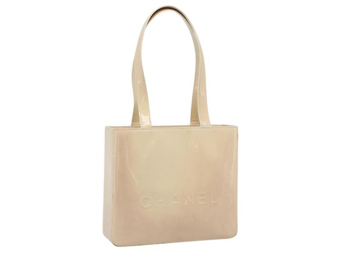 CHANEL Tote Bag Lackleder Ivory Gold CC