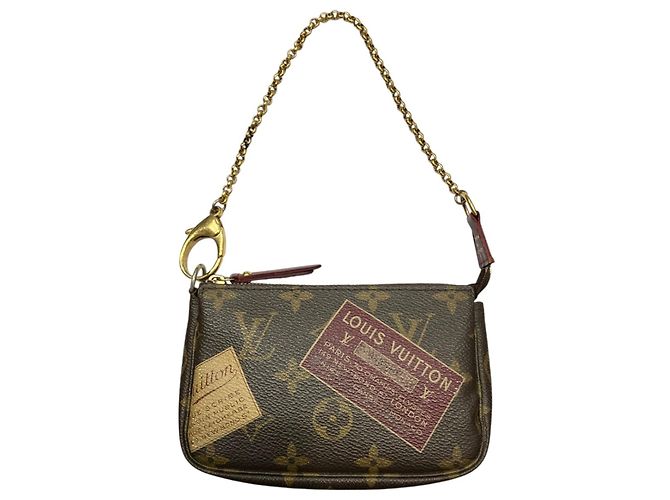 Louis Vuitton Mini Pochette Accessoires Braun