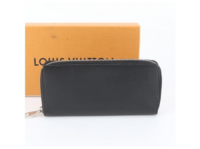 Zippy Louis Vuitton Taurillon Leather Long Wallet Black