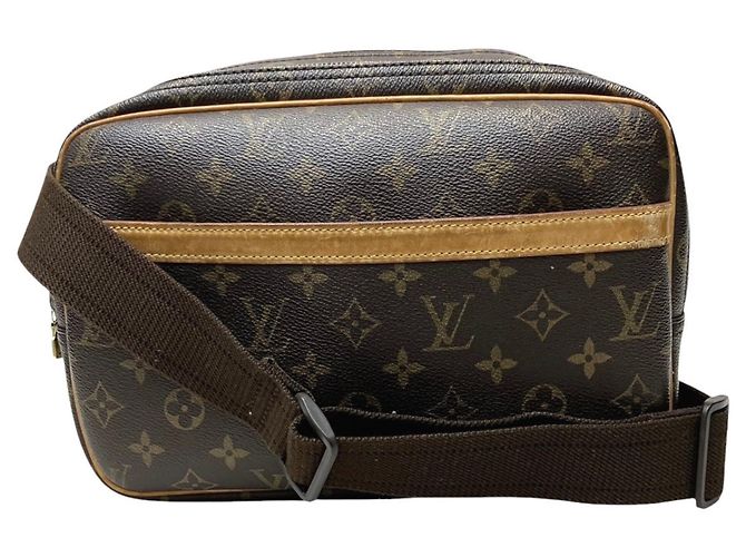Bolsa de Ombro Louis Vuitton Monogram Marrom