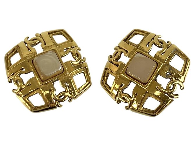 Chanel Vintage Coco Mark vergoldete Kunstperlen-Ohrringe Golden