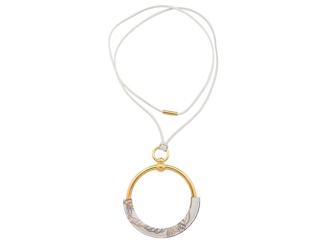 Hermès Colar Hermes Loop Swift Della Cavalleria Grand Loop Dourado Metálico