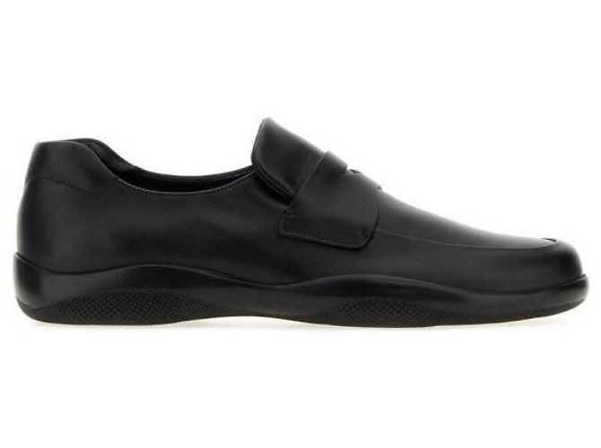 Prada Toblack Leather Loafers