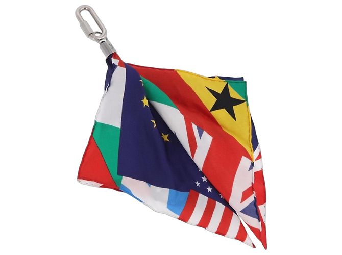LOUIS VUITTON Bijoux Sac Flags Charm Silk Multicolor MP2485 LV Auth 200403M Multiple colors