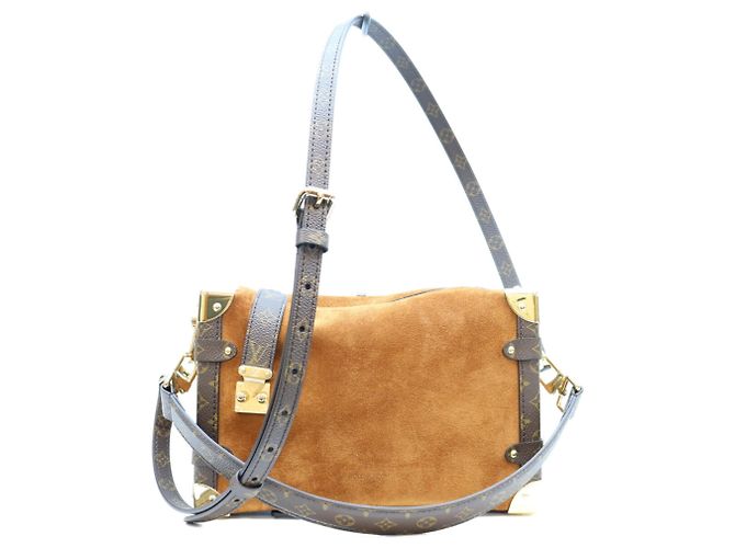 Borsa a tracolla Louis Vuitton Monogram Suede Calf Leather Side Trunk MM Marrone