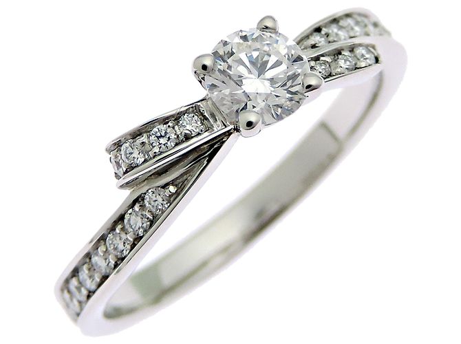 Bague Ruban Chanel Diamond Band
