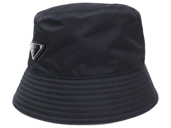 Prada 2022 Nylon Bucket Hat Schwarz
