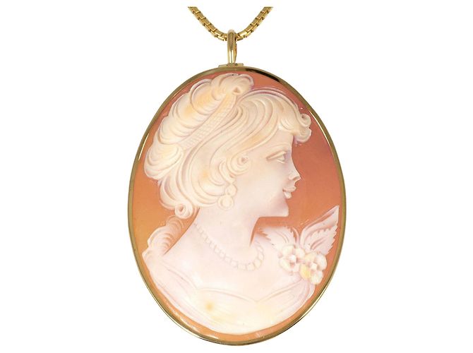Autre Marque Colar em ouro amarelo 18K com pérola e camafeu de concha Dourado