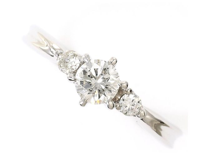 Autre Marque Ehering aus 18K Weißgold mit Diamanten Golden