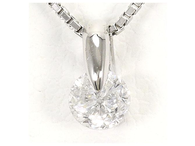 Autre Marque Collar de platino PT900 con diamante