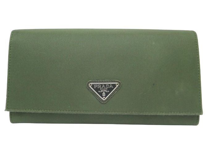 CARTERA PRADA DE NYLON CON LOGO VERDE TARJETERO WALLET