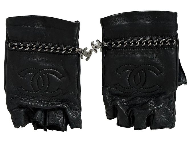 Chanel Luvas sem dedos em pele de cordeiro preta Preto