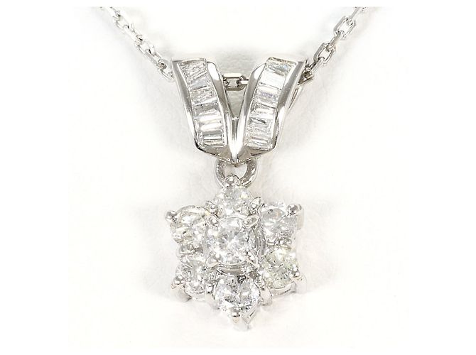 Autre Marque Platinhalskette mit Diamant