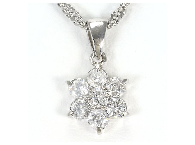 Autre Marque Collana in platino e diamanti