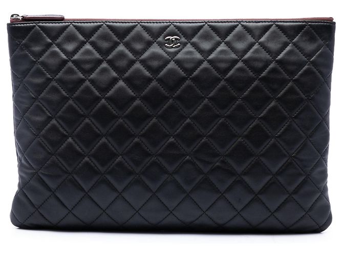 Clutch Chanel Large Quilted Lambskin O Case Nera Nero