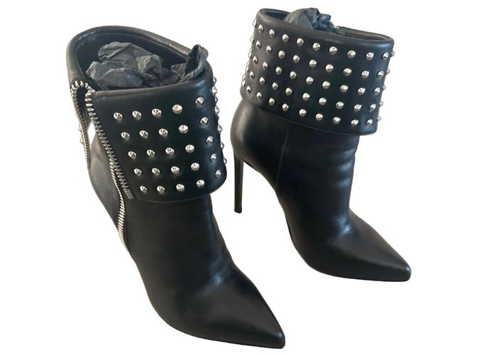 Autre Marque Saint Laurent Studded Black Leather Ankle Boots