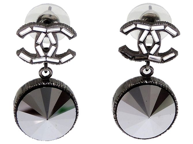 Orecchini a lobo Chanel da donna con strass Coco Mark