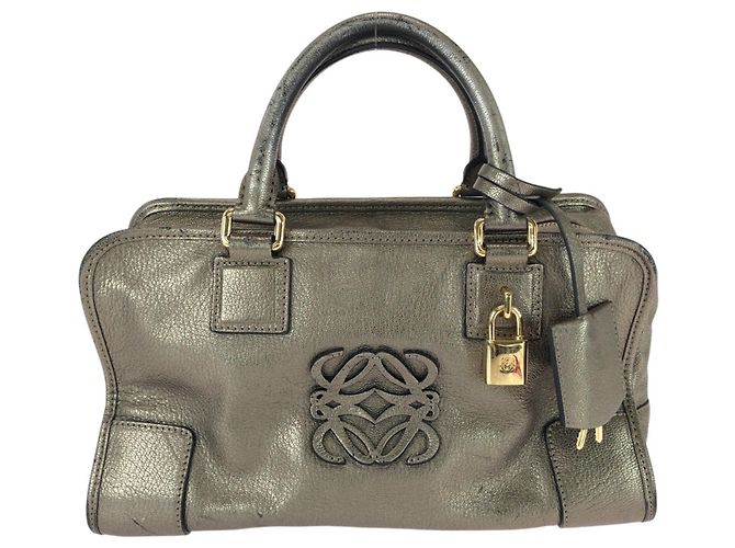 Borsa LOEWE Anagram Amazona 28 Argento D'oro