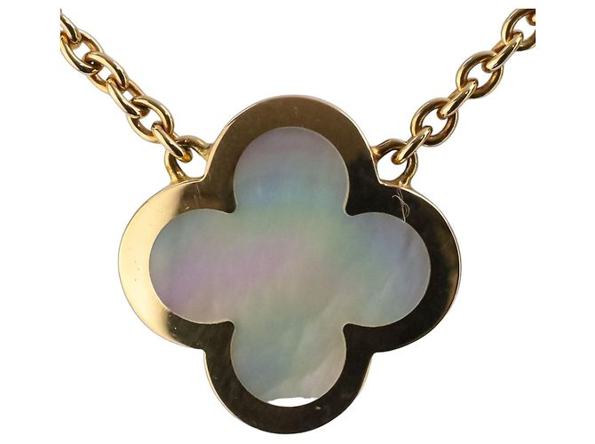 Collar Van Cleef & Arpels Alhambra 750 Dorado