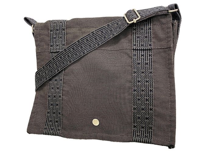 Hermès Borsa a tracolla Hermes Herline Bassas PM Marrone
