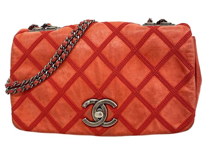 Borsa a tracolla Chanel Wild Stitch rossa Rosso