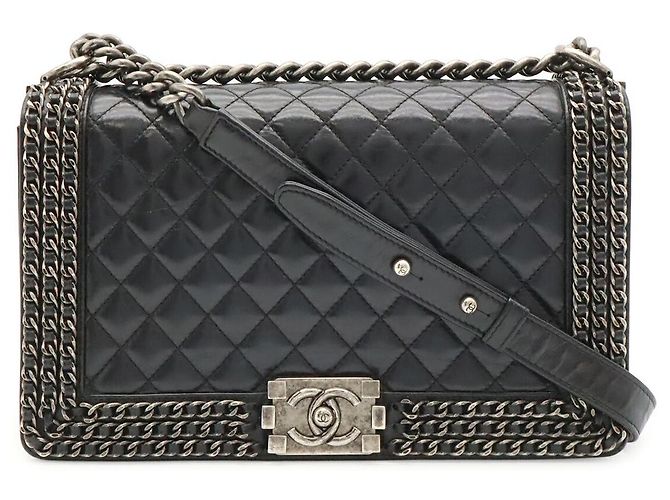 Borsa a tracolla con catena Chanel Boy Matelassé Blu