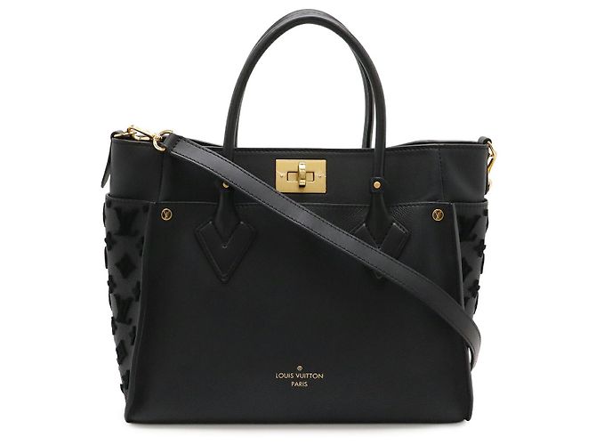 Borsa Louis Vuitton On My Side MM Nero