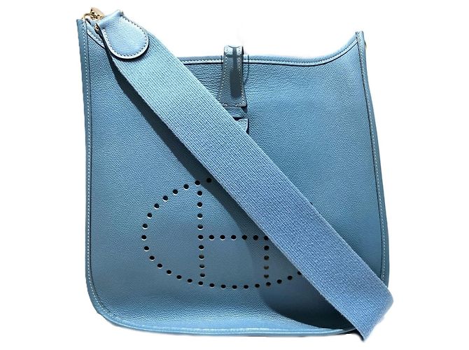Hermès Bolsa de ombro Hermes Evelyne PM em azul celeste Azul claro