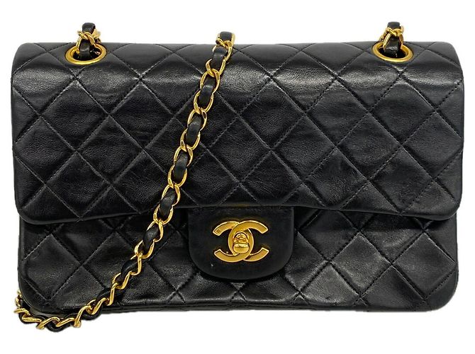 Borsa a tracolla Chanel Matelassé Nero